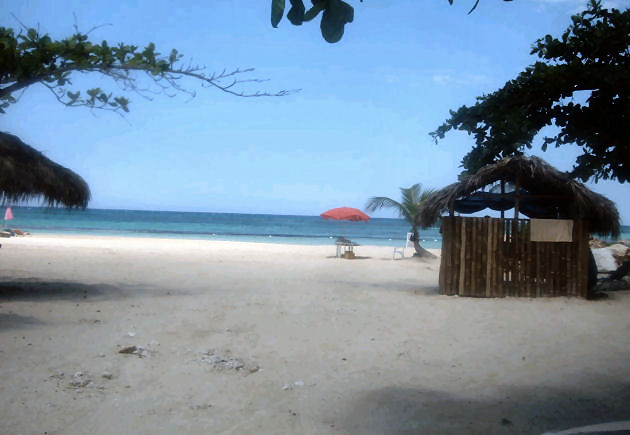 beachside massage cabana